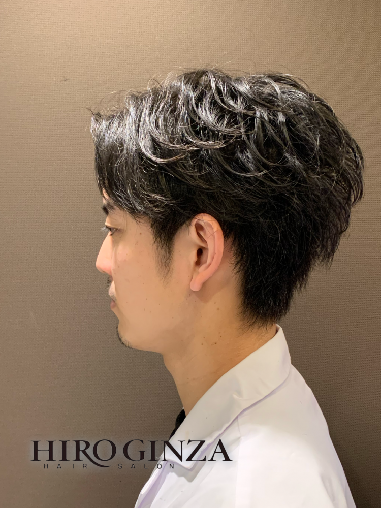 センターパートナチュラル メンズカット 六本木 理容室 美容室 麻布 ヘアカタログ 高級理容室 床屋 ヒロ銀座ヘアーサロン