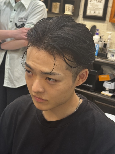 秋に向けてエレンのようなオールバックヘアスタイル！！