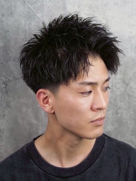 アップバングショート