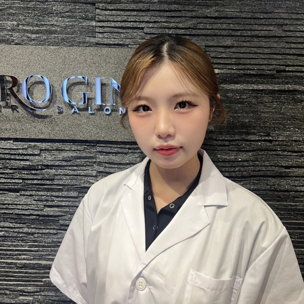 川名愛莉