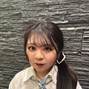 成田　知佳