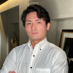 中原　滉太