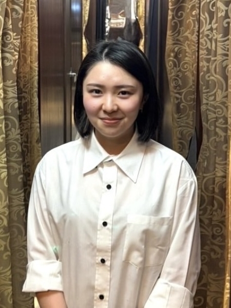 三浦　百望(1月4日よりヒロ銀座東京駅八重洲口店舗に異動しました！)