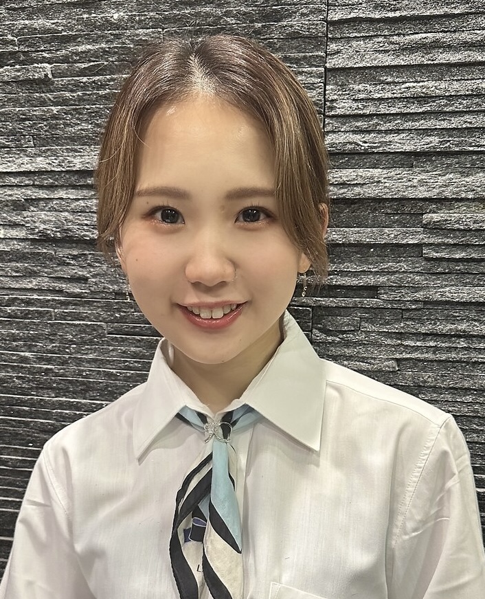 staff_44084f76-1ab0-e3a3-fa48-