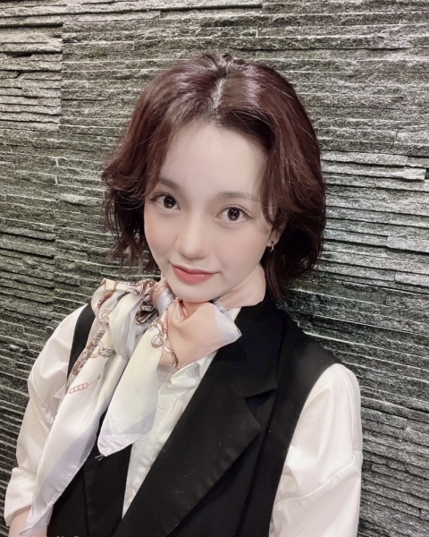 高橋亜美奈　
