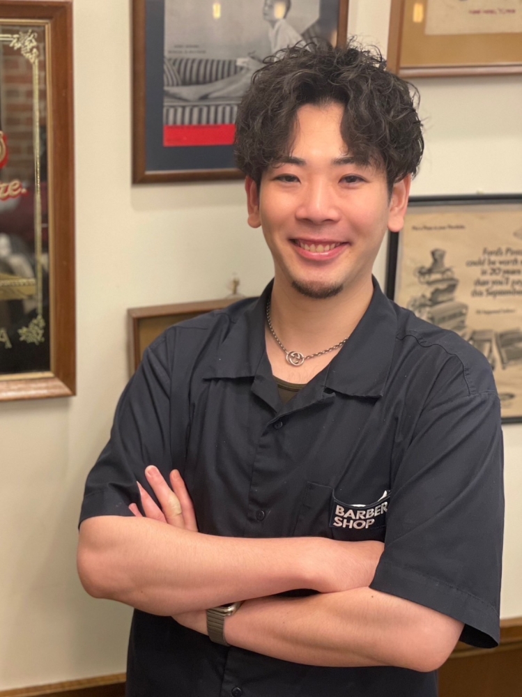 林佑樹〈店長〉