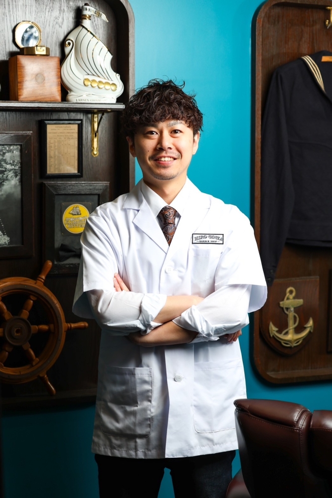【西口店代表】山並　翼　