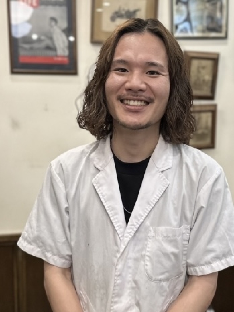 山内勇人