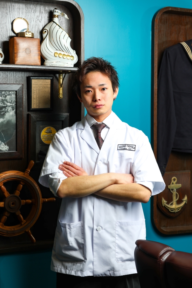 【副店長】齋藤涼介