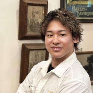 小島史也