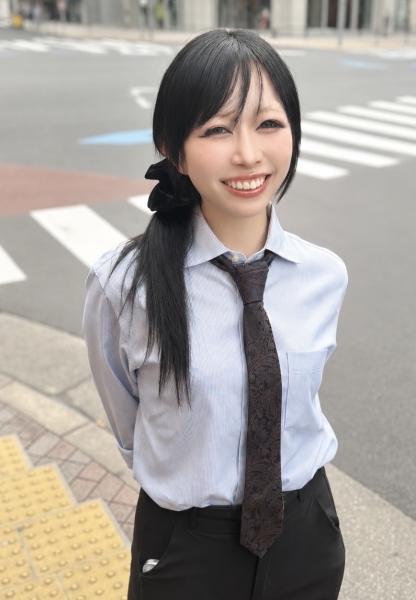 山内優奈