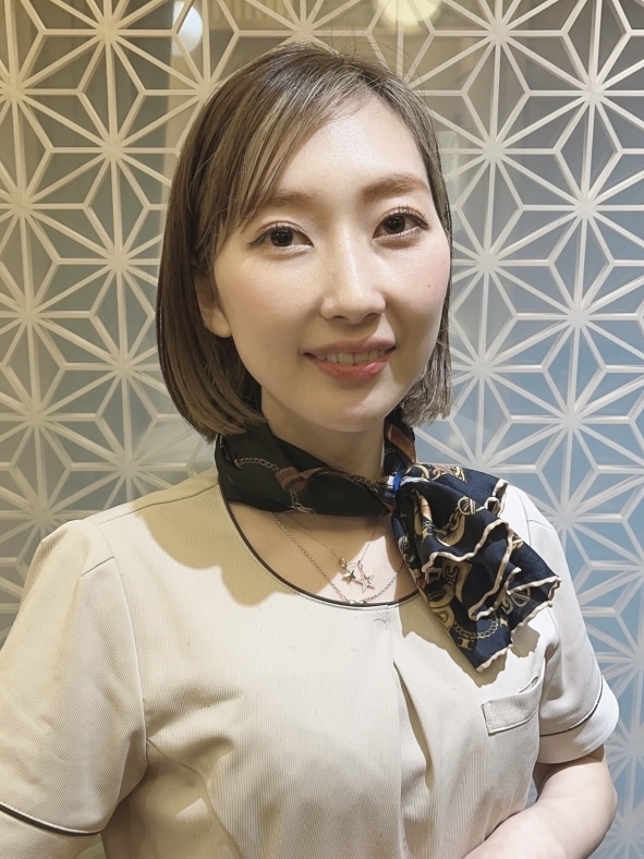 山中 かおり新規指名料3300円｜プレミアムバーバー パレスホテル東京店