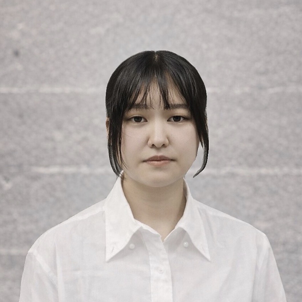 安田　遥